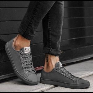 NOTHING NEW | Grey Lowtops | 11W